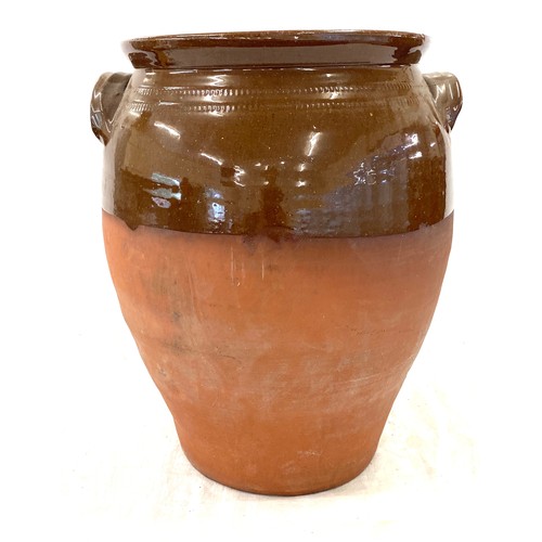 250 - Large pot urn measures approx 17.5 inches tall