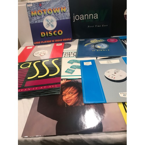 78 - Large selection of 12 inch assorted record singles to include Donna Allen, Galliano, Rodrigo Bay etc