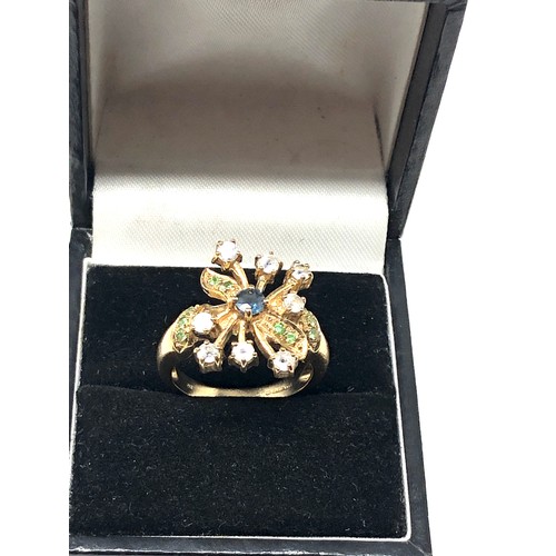 51 - 9ct gold sapphire emerald & white stone set ring weight 5.5g