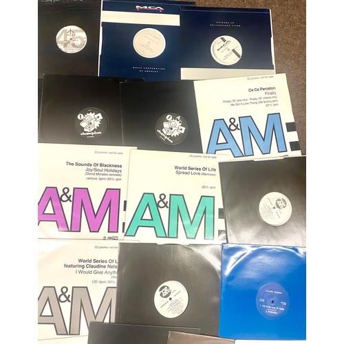 152 - Large selection of 12inch Soul, Dance and R&B singles to include DJ promo, Aretha Franklin, Sonic Su... 