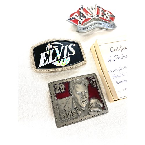 404 - Selection of 3 Elvis buckles includes Vintage American Legends-Elvis 29 USA - Limited Edition Belt B... 