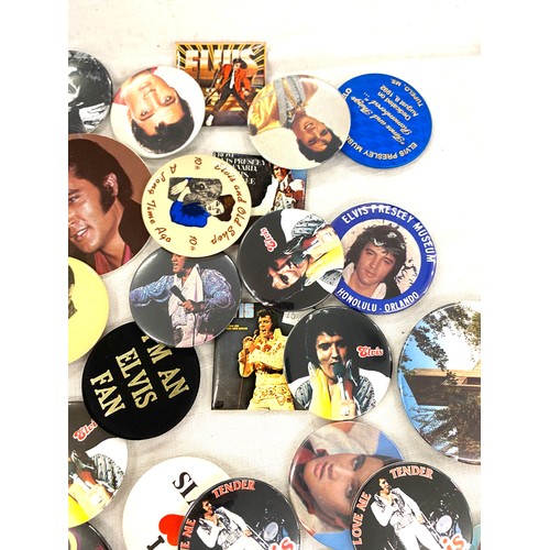 385 - Selection of assorted Elvis badges