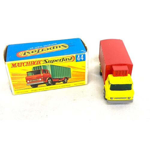 519 - Matchbox Superfast 44 Refrigerator truck with original box