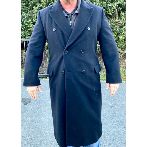 383 - Gents wool and cashmere over coat size 40, made by Bakers Street London