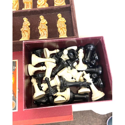 337 - Chess pieces and draughts set