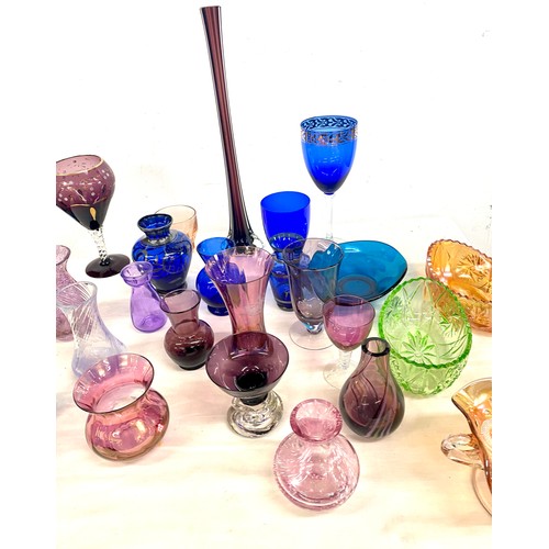 253 - Large selection of vintage and later glassware to include mostly coloured pieces