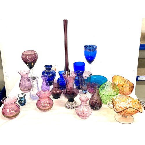 253 - Large selection of vintage and later glassware to include mostly coloured pieces