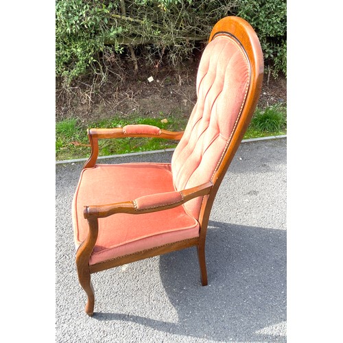 553 - Upholstered ladies chair