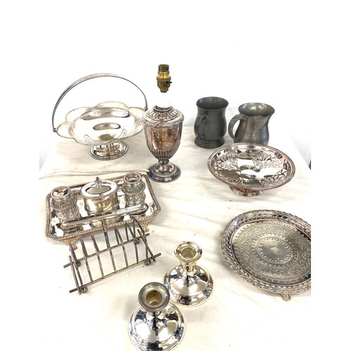 165 - Selection of silver plate to include tankards, toast rack, lamp etc