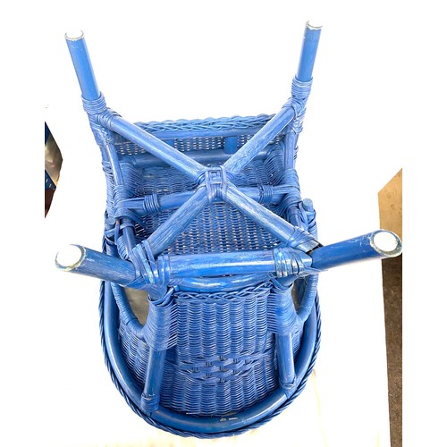 352 - Children's Lloyd Loom style blue wicker chair measures approx 20 inches high and 17.5 inches depth