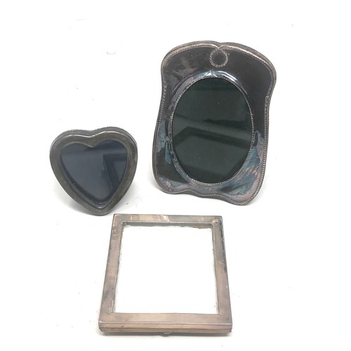 31 - 3 silver picture frames largest measures approx 13cm by 9cm