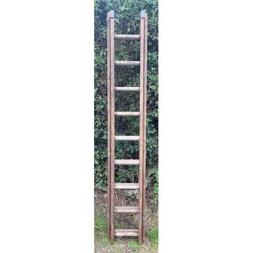 100X - Set vintage extending wooden ladders, approximate height without extension 83 inches