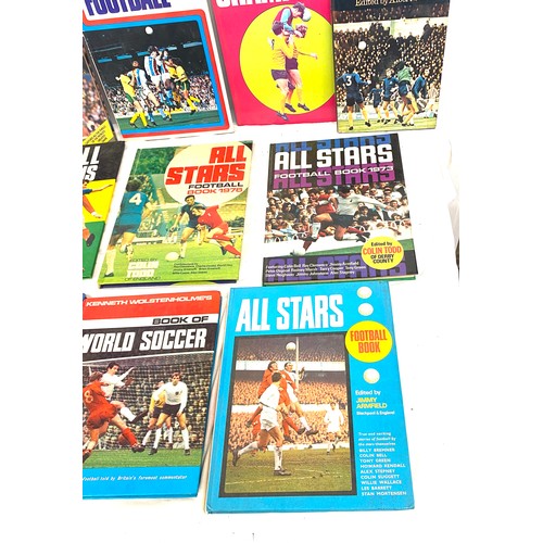 315 - Large selection of vintage and later assorted football books to include Soccer Stars, All Stars etc
