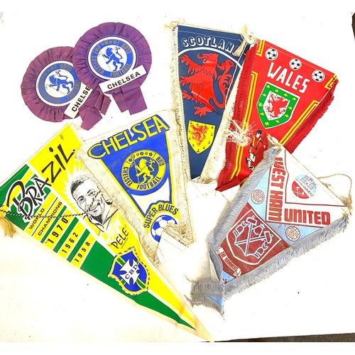 448 - Selection of vintage football pennants includes Scotland, Chelsea, Wales, Brazil and 2 chelsea roset... 
