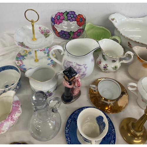 219 - Selection of miscellaneous pottery to include jugs, candle sticks, trinkets, cups and saucers etc