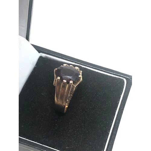 321 - 9ct Gold Garnet Vintage Ring With Chester Hallmark (3.2g)