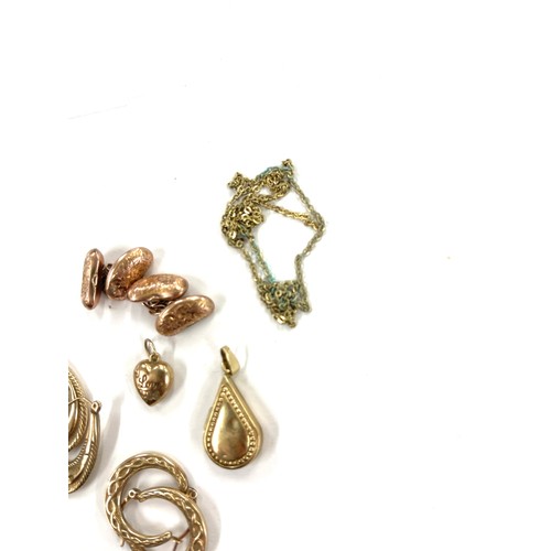 396 - Selection of gold toned jewellery includes earrings, cufflinks and pendants etc