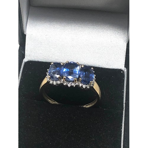 255 - 9ct Gold Sapphire & Diamond Fronted Ring (3.3g)