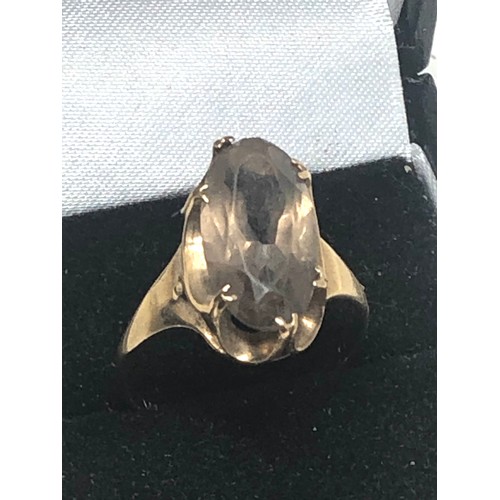 197 - 9ct Gold Vintage Smoky Quartz Cocktail Ring (3.2g)