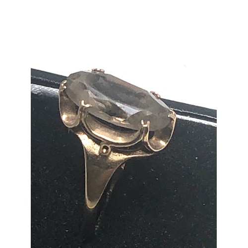 197 - 9ct Gold Vintage Smoky Quartz Cocktail Ring (3.2g)