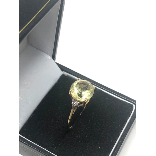 206 - 9ct Gold Orthoclase & Blue Gemstone Cocktail Ring (2.6g)