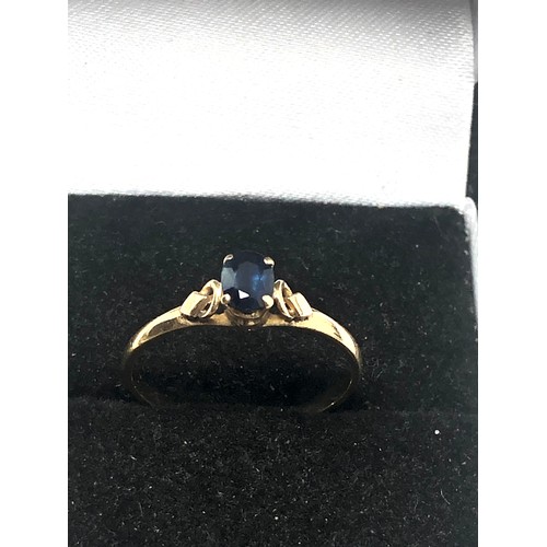 227 - 9ct Gold Sapphire Single Stone Dress Ring (1.3g)