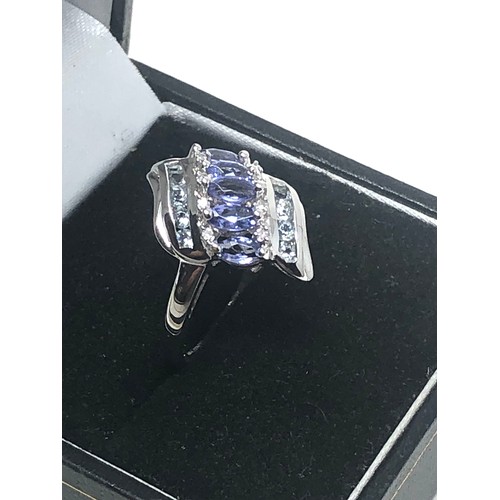 152 - 9ct White Gold Tanzanite, Diamond & Colourless Gemstone Dress Ring (2.9g)