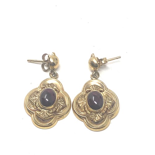 208 - 9ct Gold Amethyst Ornate Drop Earrings (5.2g)