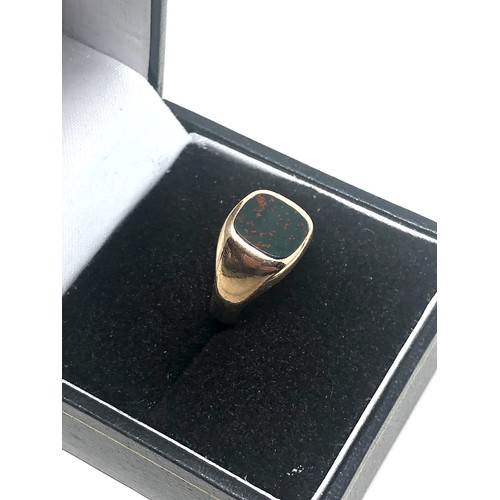 259 - 9ct Gold Bloodstone Signet Ring (3.1g)