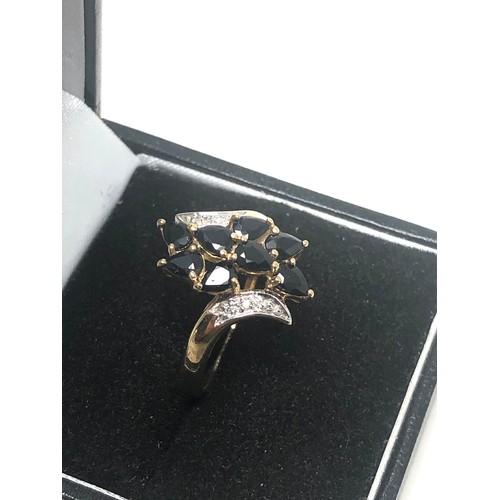 198 - 9ct Gold Sapphire & Diamond Twist Setting Dress Ring (3.1g)