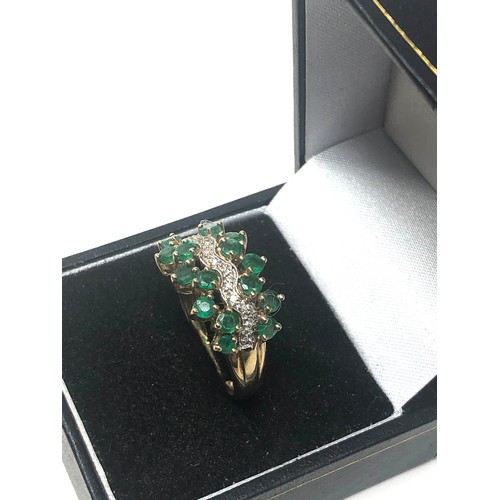 136 - 9ct Gold Emerald & Diamond Dress Ring (3.7g)