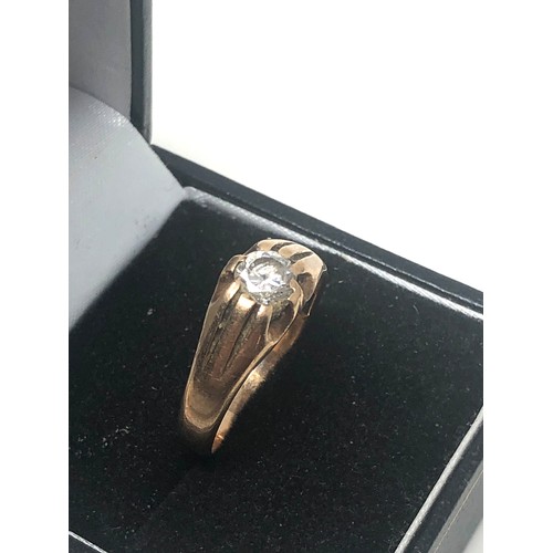 261 - 9ct Gold cz Ring (4.5g)