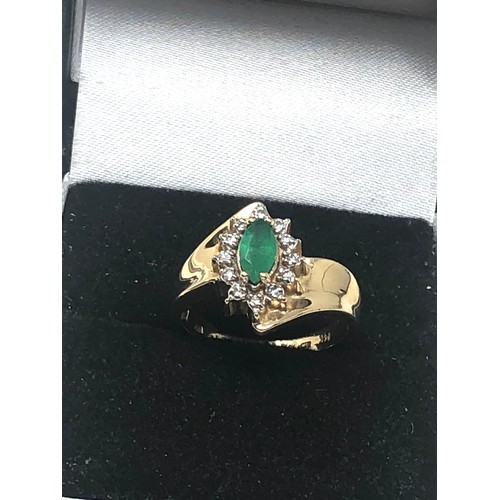 203 - 9ct Gold Emerald & Diamond Cluster Dress Ring (3.4g)