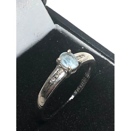 250 - 9ct White Gold Diamond Topaz (2g)