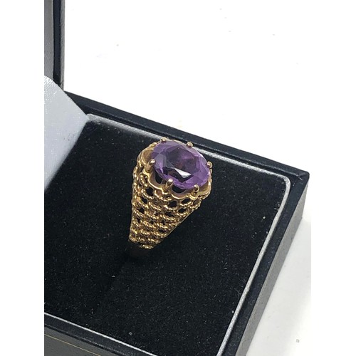 129 - 9ct Gold Amethyst Rope Texture Cocktail Ring (3.4g)