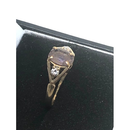 170 - 9ct Gold Amethyst & Clear Gemstone Trilogy Dress Ring (1.9g)