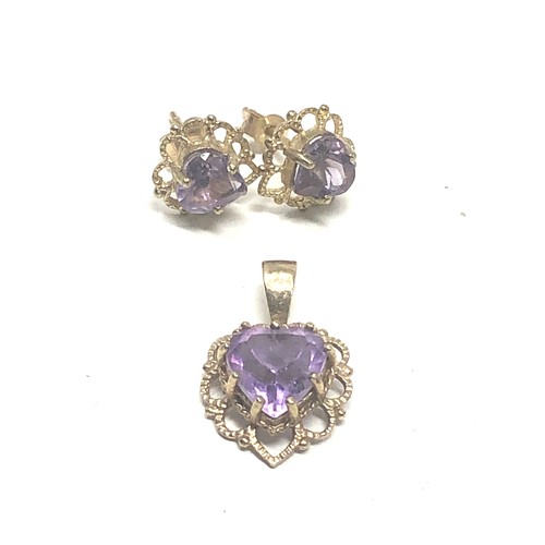 91 - 2 X 9ct Gold Amethyst Heart Pendant & Stud Earrings Set (1.7g)