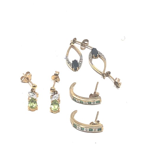 347 - 3 X 9ct Gold Paired Gemstone Drop Earrings Inc. Sapphire, Peridot & Emerald (4.5g)