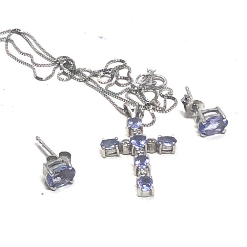 166 - 9ct White Gold Tanzanite & Diamond Cross Pendant Necklace & Paired Stud Earrings Set (3.4g)