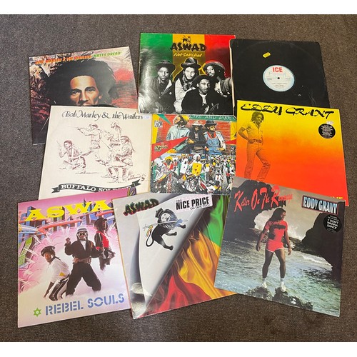 196 - Selection of vintage Reggie vinyls to include Bob Marley, Aswas, Carroll Thompson, Mister Yellowman,... 