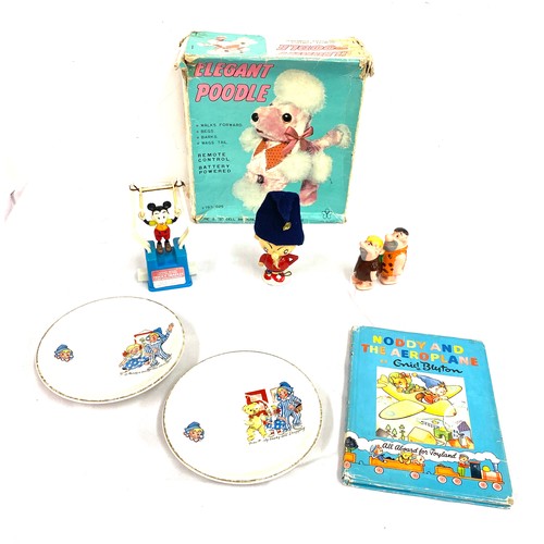 100 - Boxed Elegant Poodle, vintage Flintstones walking toy, Noddy book and Egg cup, Micky Mouse Tricky tr... 