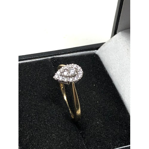 87 - Fine 18ct gold diamond ring weight 3.3g