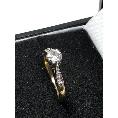 88 - Fine 18ct  gold diamond ring set with central diamond measures approx 4.5mm with  diamond shoulders