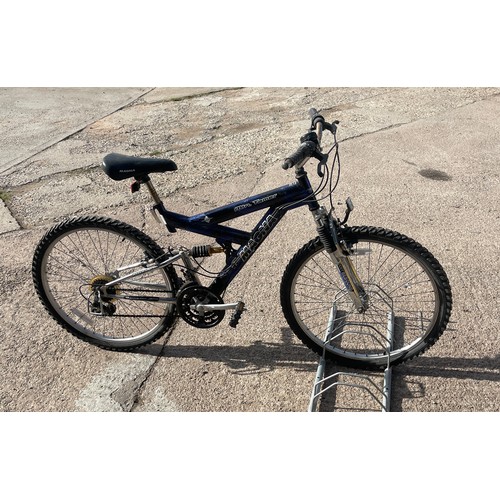 100E - Gents Mtn Tamer magna bike