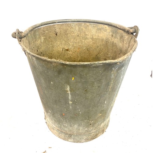 189 - Vintage galvanised bucket, 12 inches tall