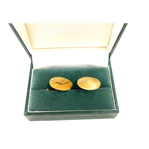 513 - Pair of 9ct gold gents cufflinks, hallmarked, total weight 7.2grams