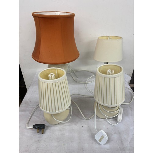 237 - Selection of 4 assorted table lamps, untested