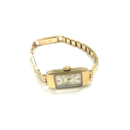 506 - Ladies 9ct gold hallmarked wrist watch total weight 16.8grams (gold strap)