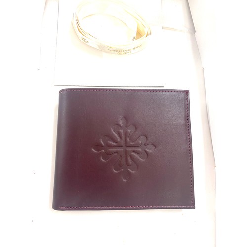 466 - Patek Philippe Geneve leather wallet, boxed