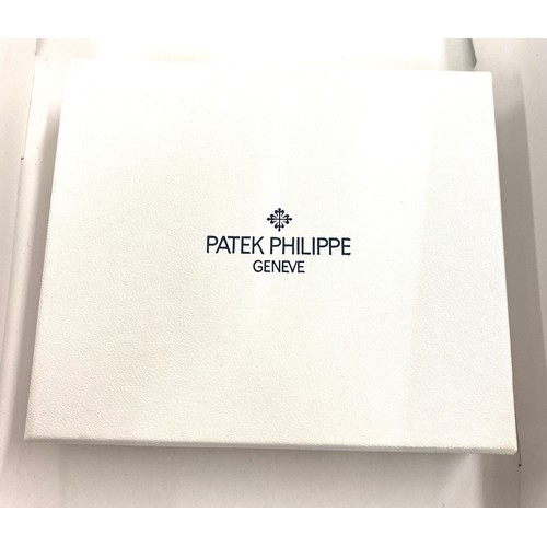 466 - Patek Philippe Geneve leather wallet, boxed